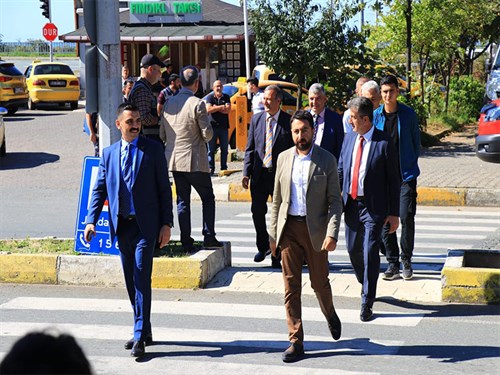 Öncelik Yayanın Bende Nöbetteyim